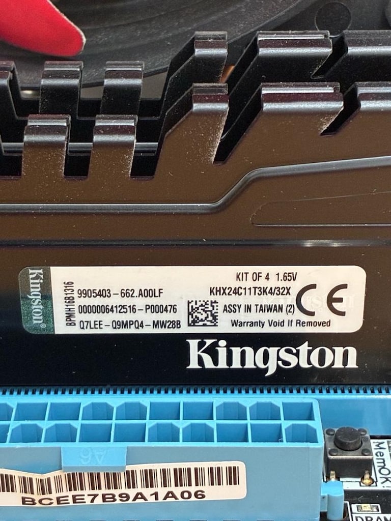 Intel Core i7-4930K + Asus anakart + 32GB Kingston Ram Kit - 4