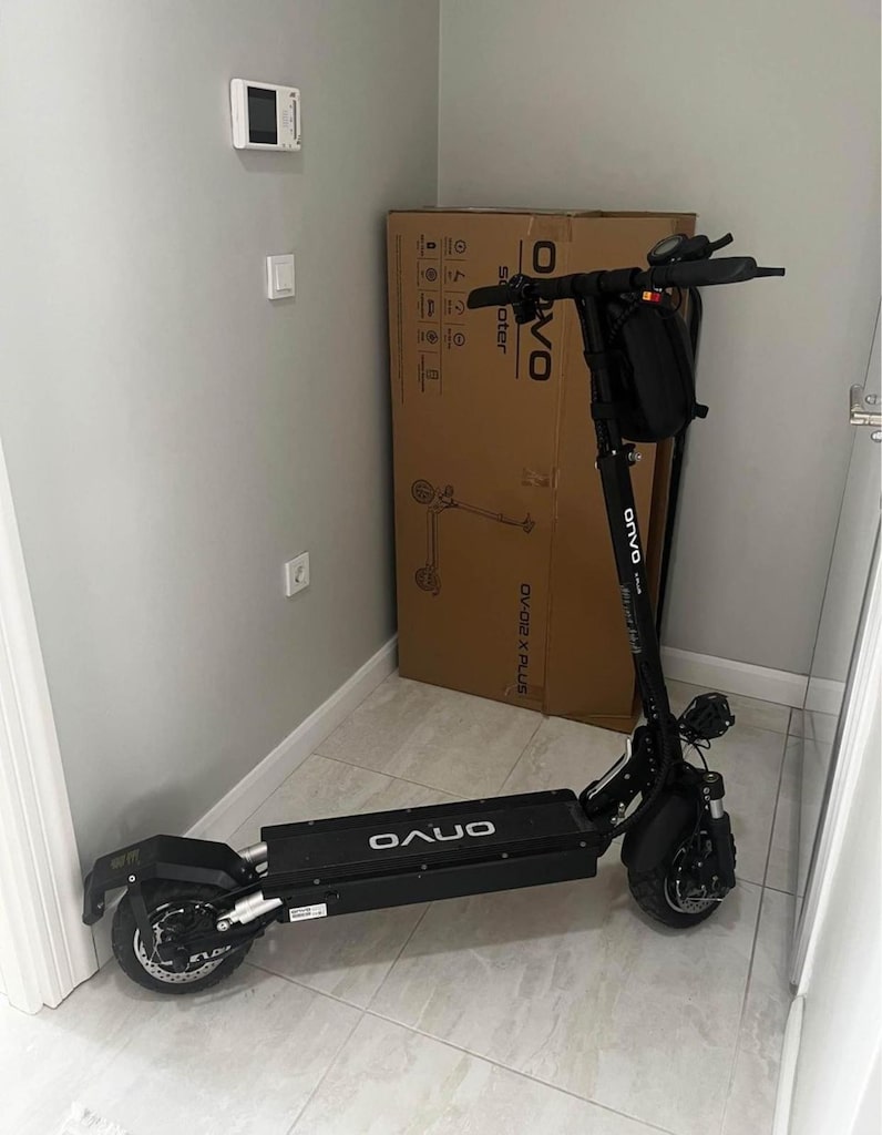 Onvo Ov 012 XPlus Elektrikli Scooter 1600W Çift Çeker 4 Aylık Garantil