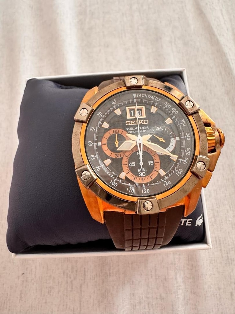 Seiko Saat