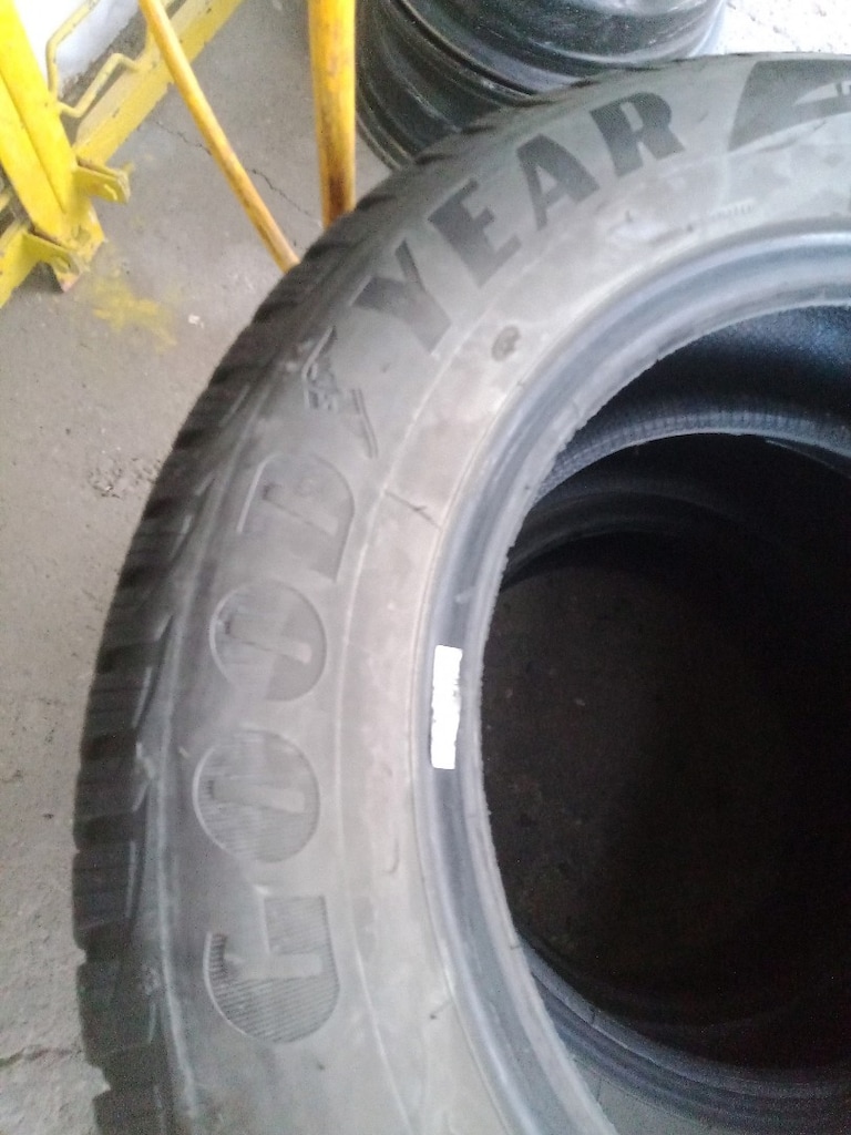 195/65 R15 4 adet kişlik Goodyear - 2