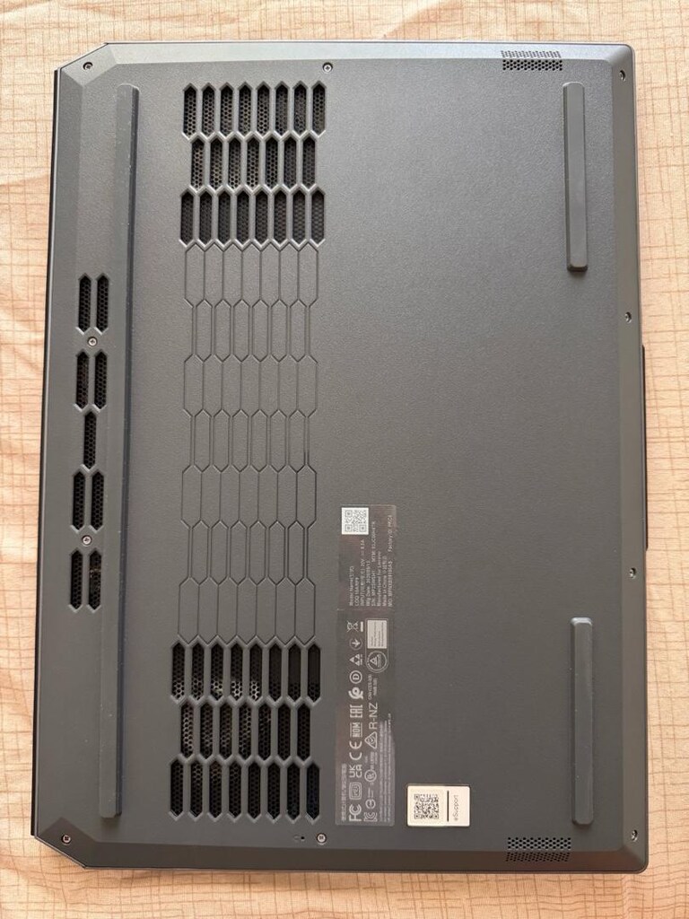 0 dan farksız LENOVO LOQ RTX 4050 li - 5