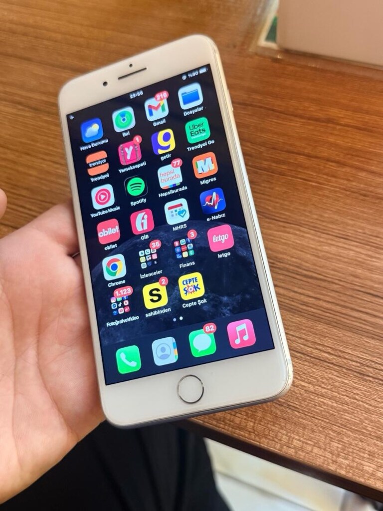 İphone 8 Plus 128 GB - 5