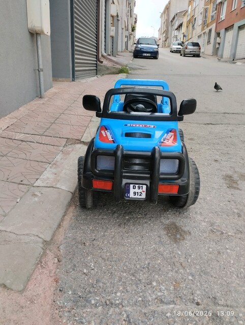 6 volt dolu nitro akülü araba