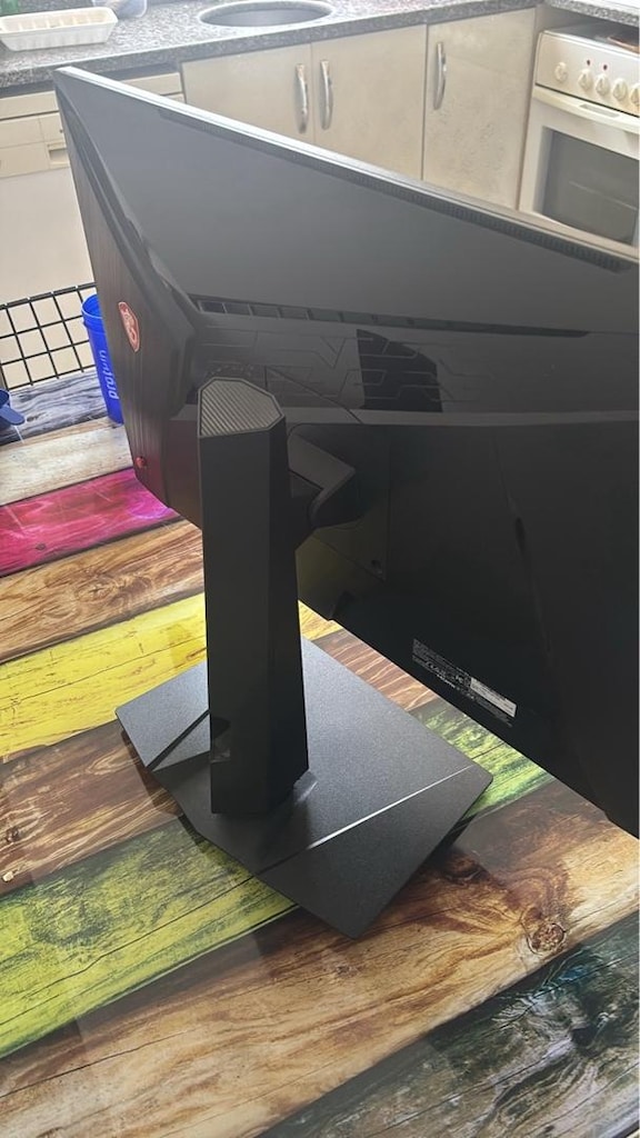 MSİ Optix MAG27QRF (2k,27'inç,165hz) - 6