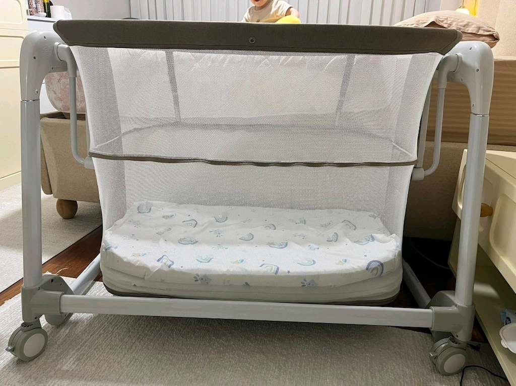 Kiwi sallanır anne yanı park yatak - 4