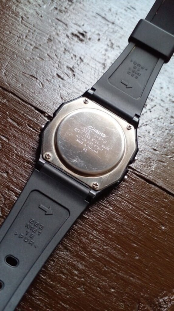 CASİO F-91W SAAT - 5