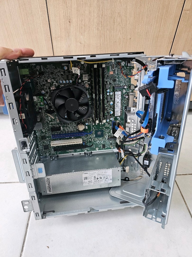 Dell OptipPlex 7070 | i7-9700 16GB ram 256GB NVMe SSD W11Pro - 3
