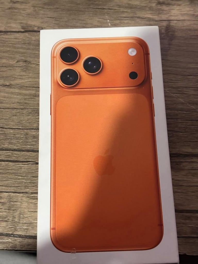 Iphone 17 Pro Max Turuncu Çiziksiz Sıfır Gibi - 8