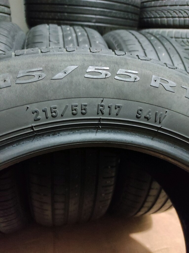 215-55-17 Pirelli 4 adet yazlık lastik (tarih:2020'in sonu) - 5