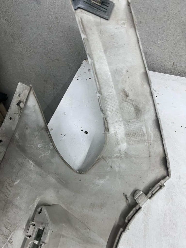 Ford transit tourneo connect ön tampon üst parçası - 8