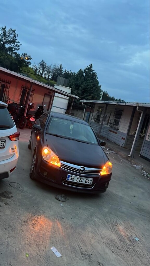 Opel Astra H - 6