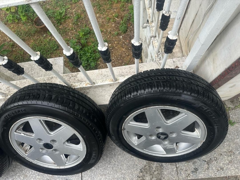 6.KOL JANT LASTİK TAKIMI 2.PETLAS 175 65 14 2.SAETTA 175 65 14 4X100 - 10