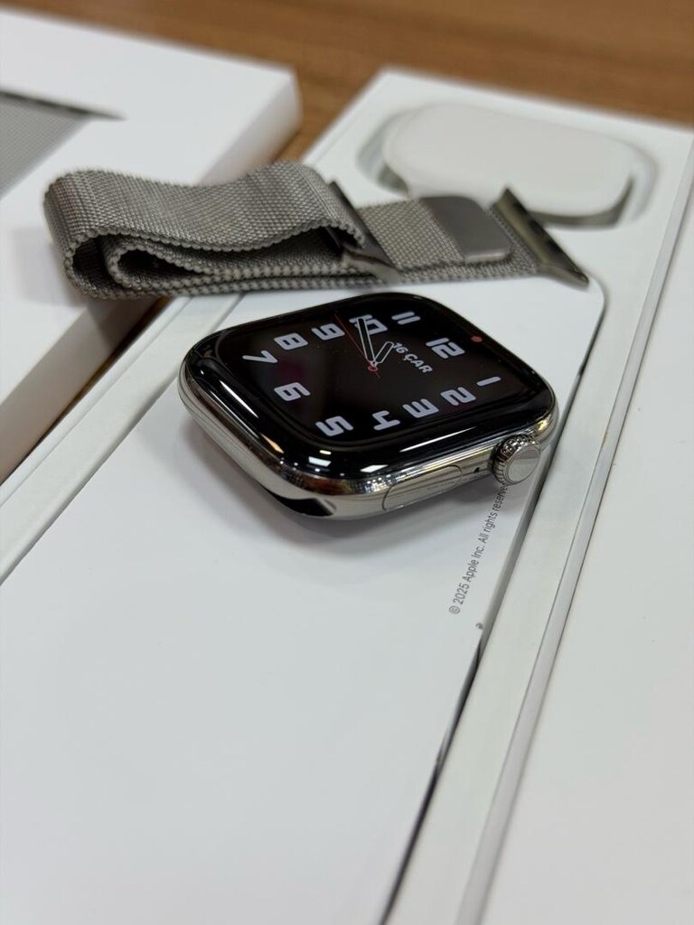 APPLE WATCH 11 cellular titanyum - 2