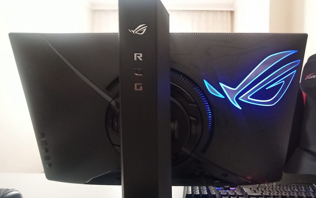 Asus Rog Strix XG259QNG 380 Hz 24 İnç Oyuncu Monitörü
