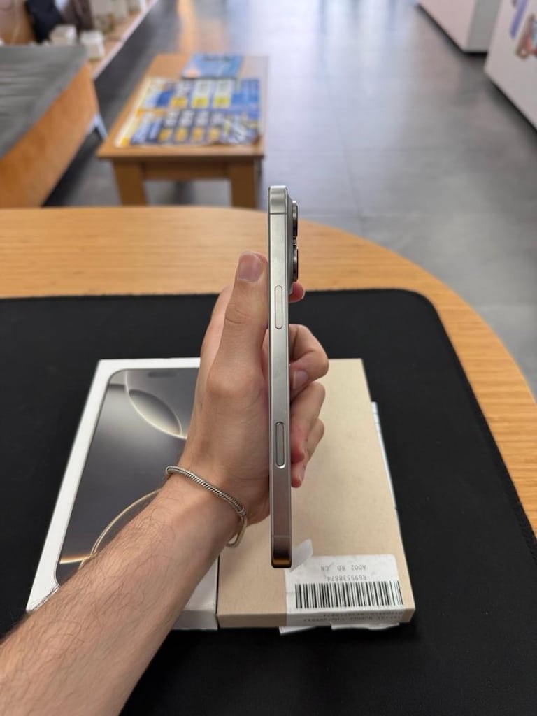 İphone 16 Pro Max 256 Gb Natural Titanium %100 Pil - 3