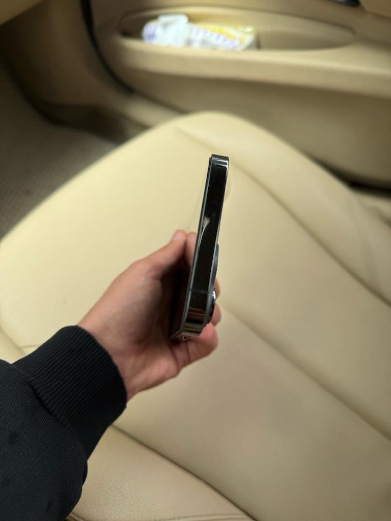 DEĞİŞENSİZ İPHONE 15 PRO - 5