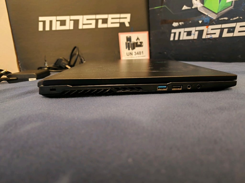 FULL DONANIM (32GB RAM - 1TB SSD): Monster Abra A7 V13.3 | 17.3"144HZ - 6