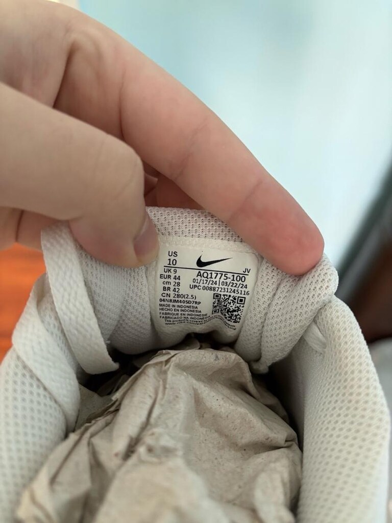 Nike Air Force 1 - 4
