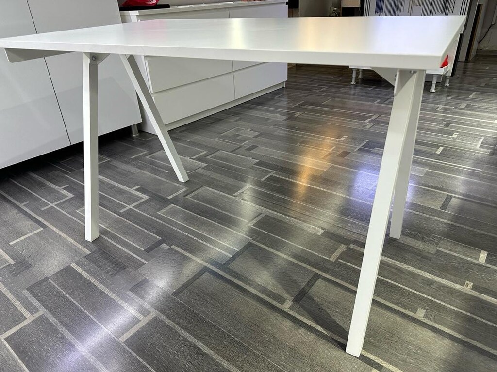 12 adet IKEA TROTTEN ÇALIŞMA MASASI - 4