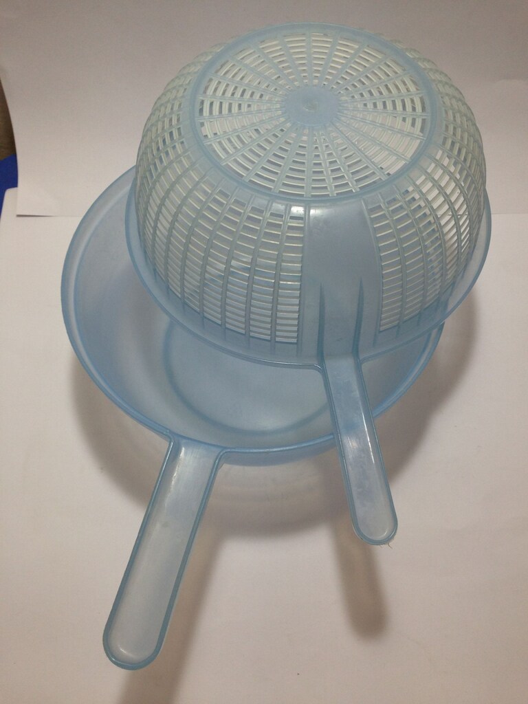 SÜZGEÇ KEVGİR MAKARNA VS. MAVİ PLASTİK 24x24x10cm - 4