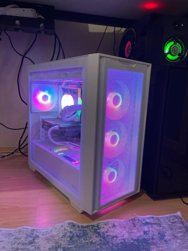Full + Full FPS Sistemi 7800 X3D, 32 GB 6400 MHZ CL32, RTX 4060 - 5