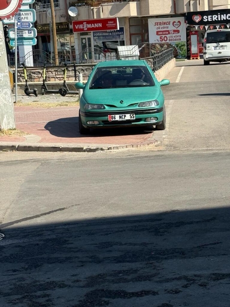 Laguna 1997 Reno Motor - 4
