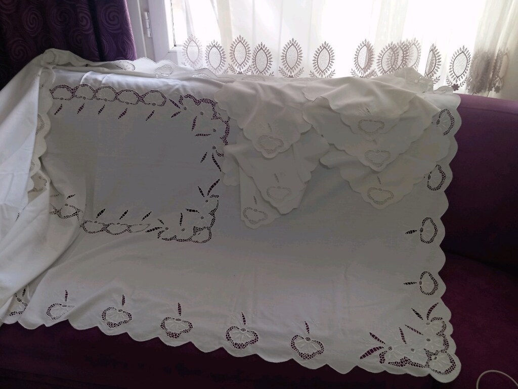 beyaz iş masa örtüsü - 3