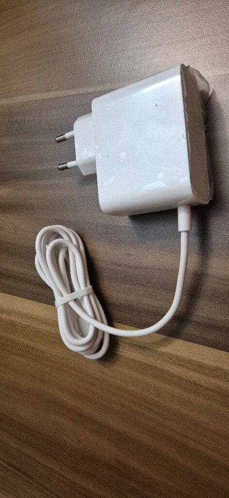 Xiaomi Şarjlı Süpürge Adaptörü (20 Volt 1.2 Amper 24Watt) - 3