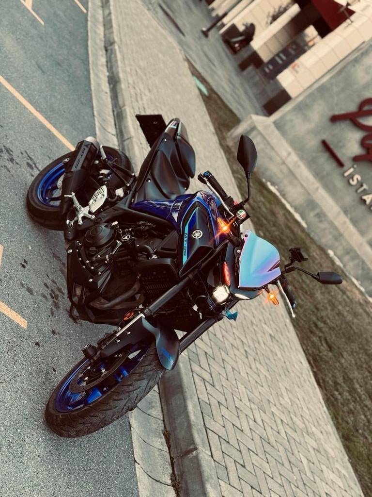 YAMAHA MT25 - 4