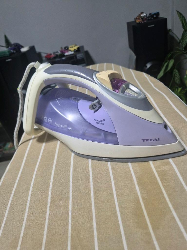 Tefal ütü ve masası - 5