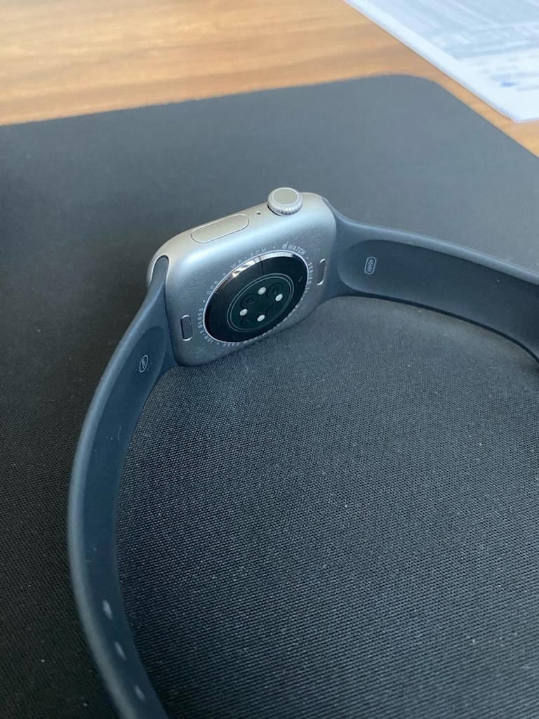 Apple Watch 11 46 mm Space Gray - 3