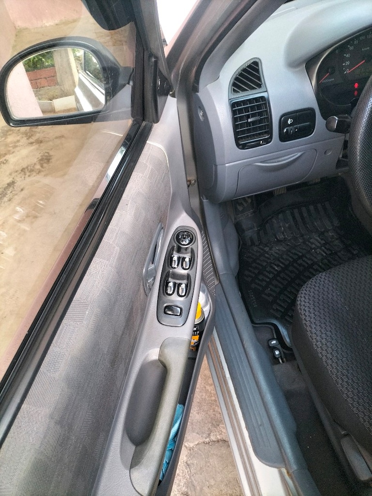 2004 model..247000 km - 4