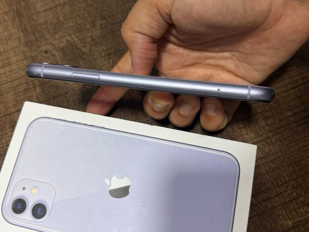 İPHONE 11 LiLA RENK 64 GB YURTİÇİ PİL SERVİS HERŞEYİ ORJİNAL DEĞİŞENSİ - 4