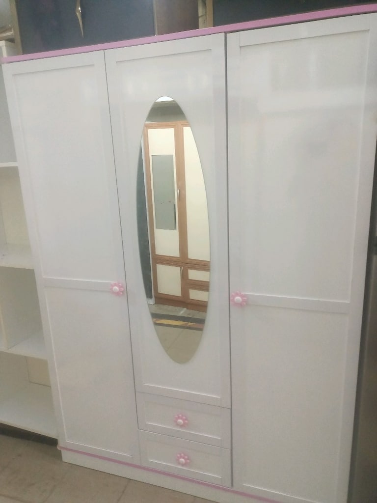 3 kapaklı Giysi Eşya Dolabı - 3