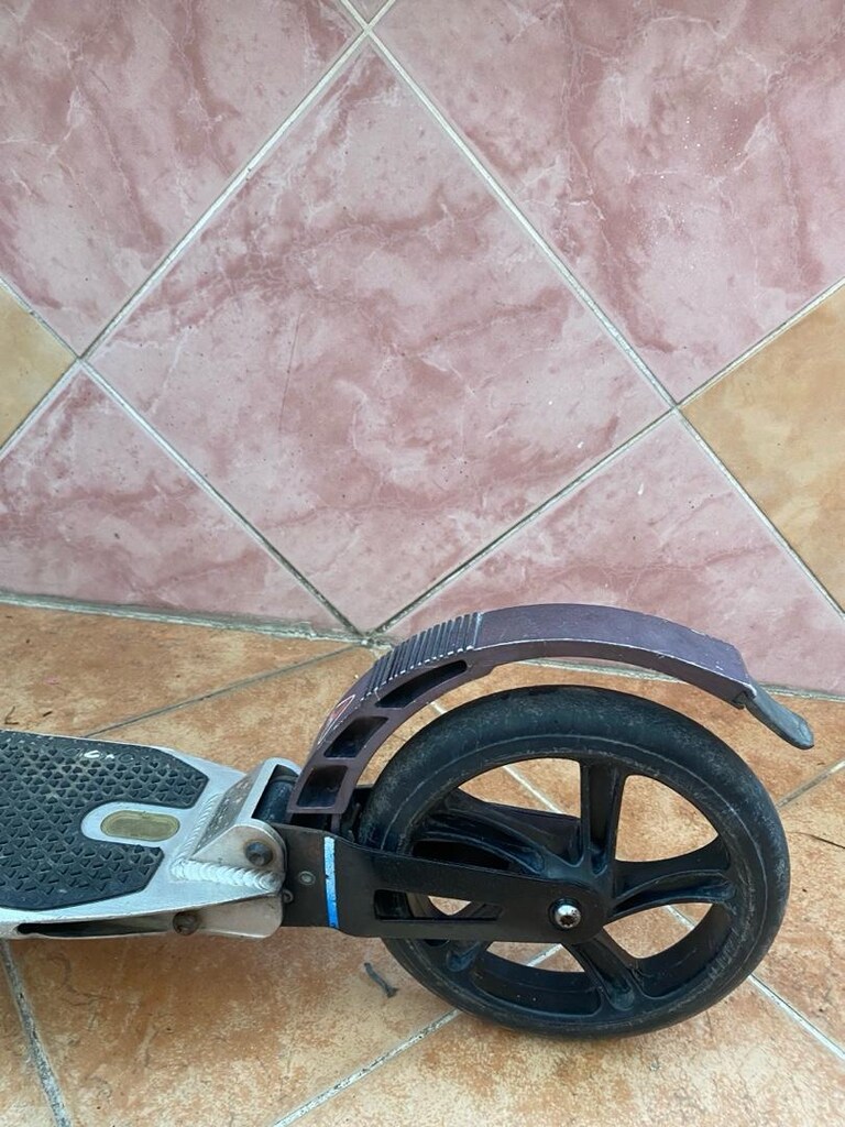 skutur - 4
