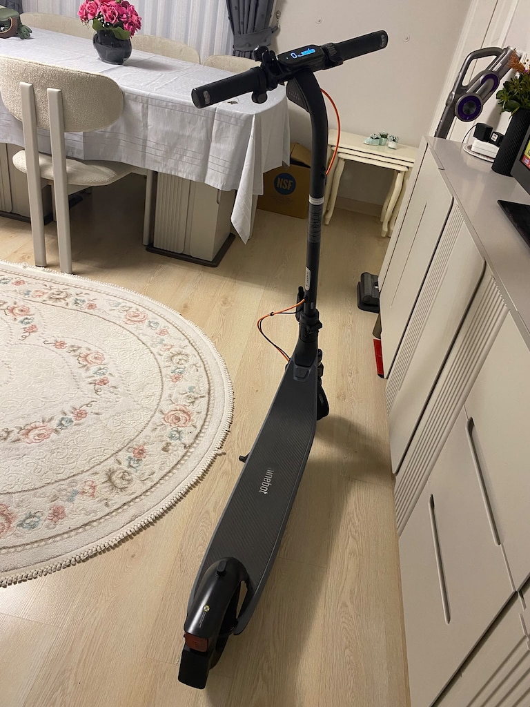 Kusursuz Ayarında Segway Ninebot E2 Plus II - Sadece 140 KM'de - - 4