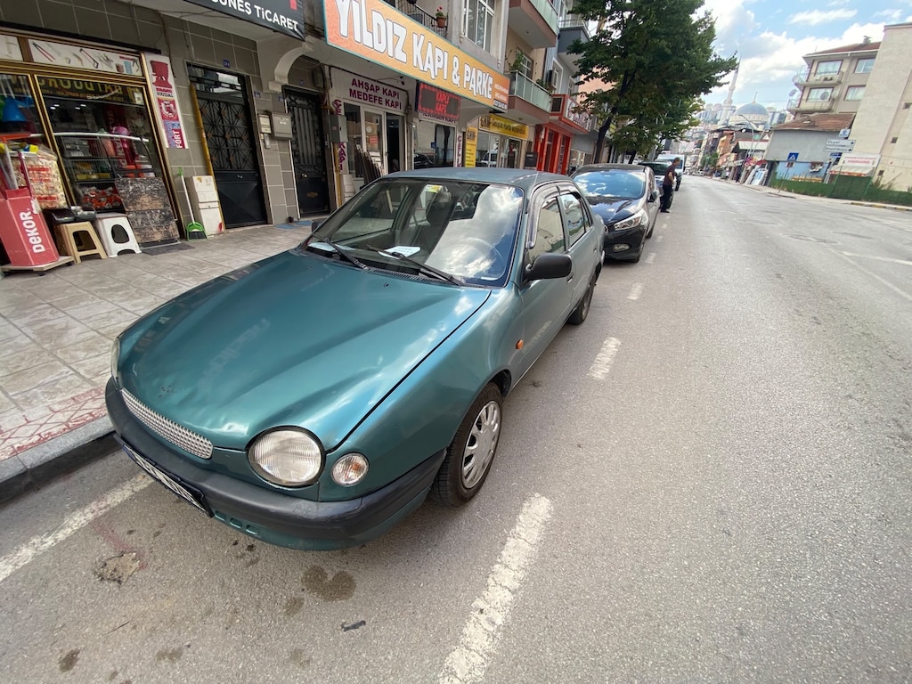 Toyota corolla - 2
