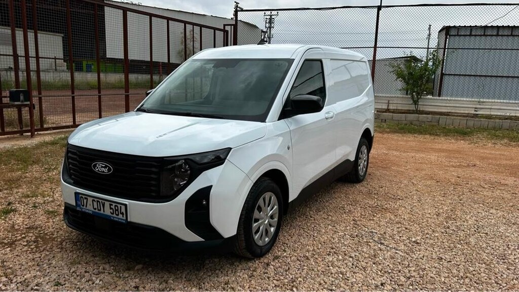 FORD TRANSİT CORİUER - 5