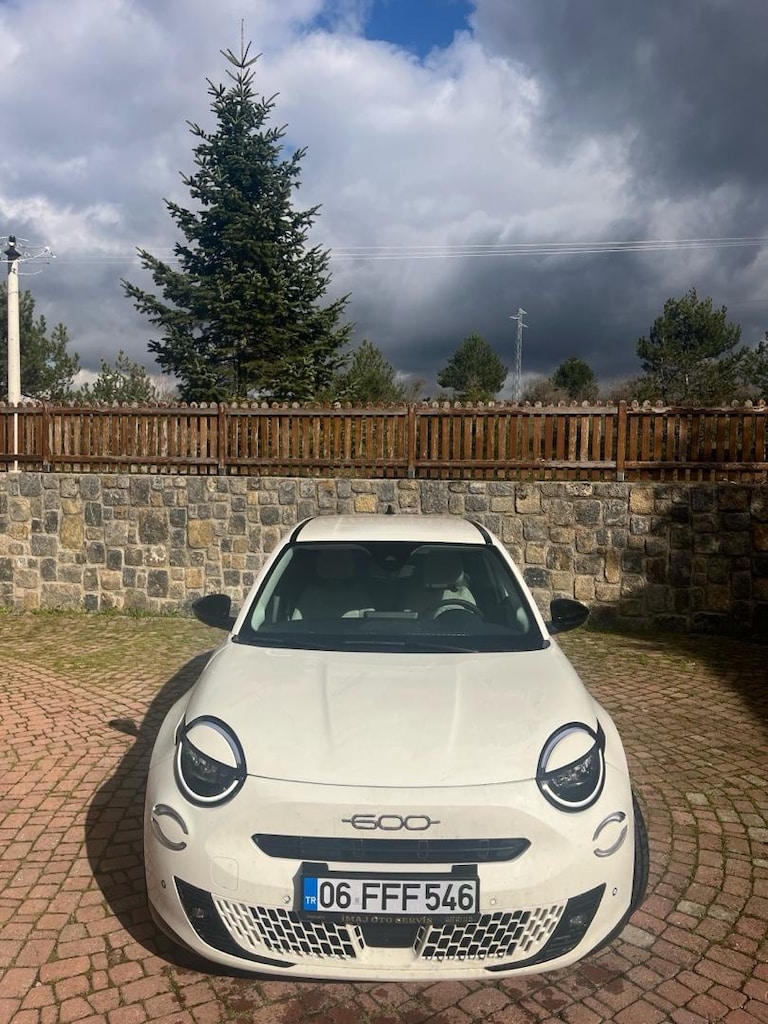Sahibinden Elektrikli 2025 Fıat 600E - 4