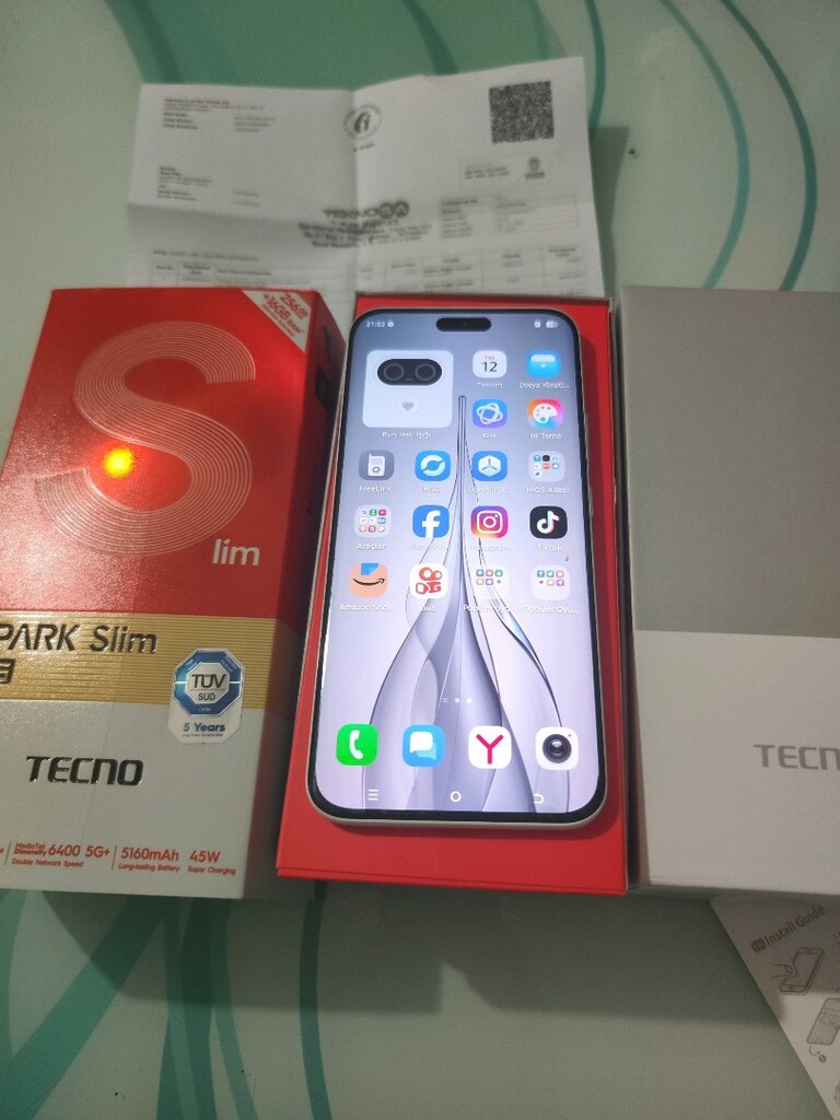 KARTA TAKSİT 09.11.2027 GARANTİLİ TECNO SPARK SLİM 5G 8/256 GB HAFIZA - 5