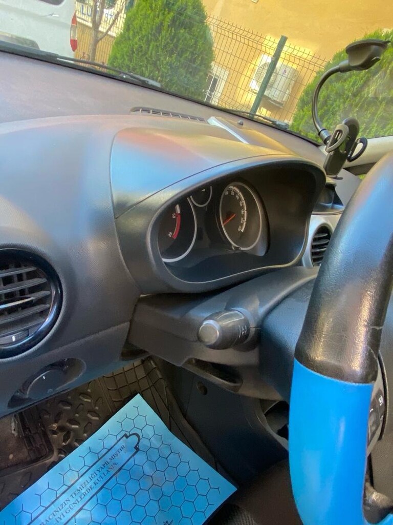 2009 model Opel corsa - 8