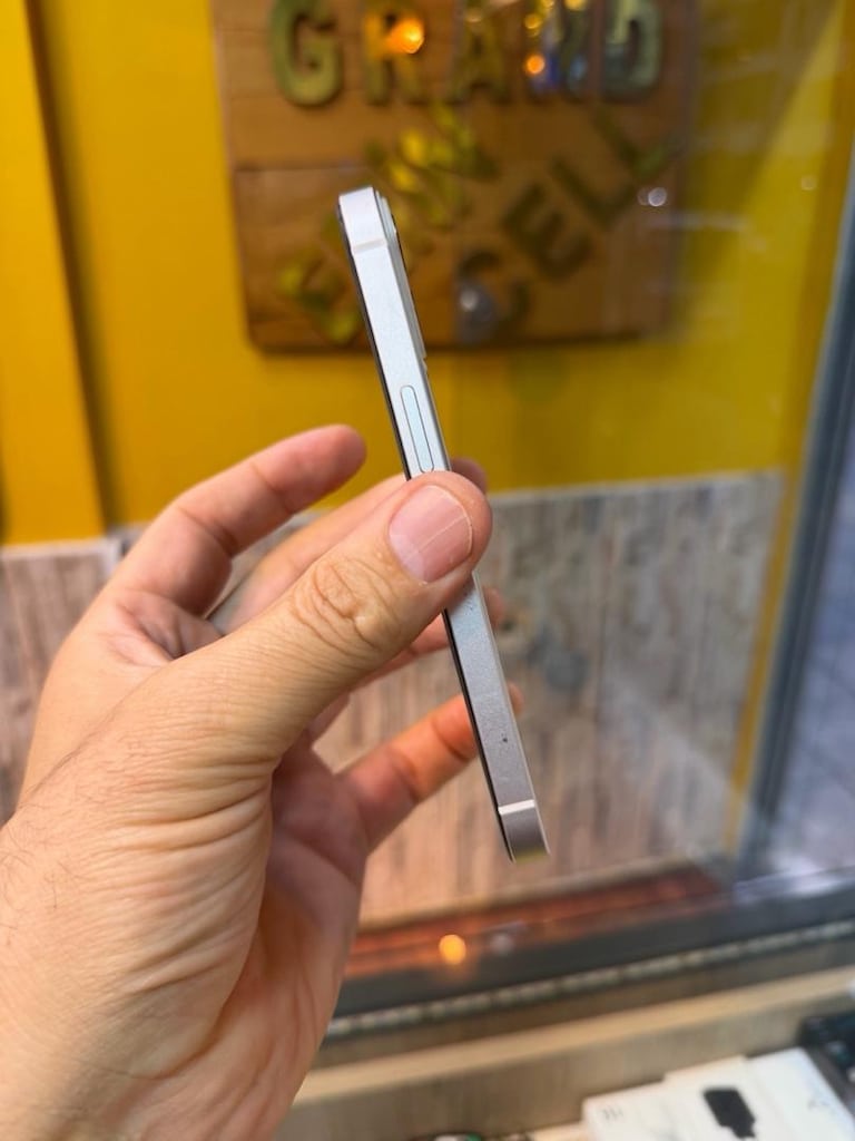 iPhone 13/128 gb yd - 2