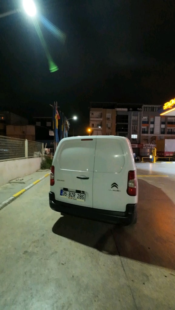 2024 Berlingo 1.5 BlueHDi Feel (100 HP) - Katlanır Ayna bakımlı - 5