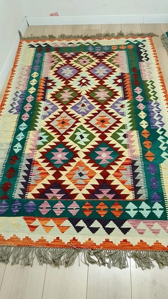 Hali & Kilim