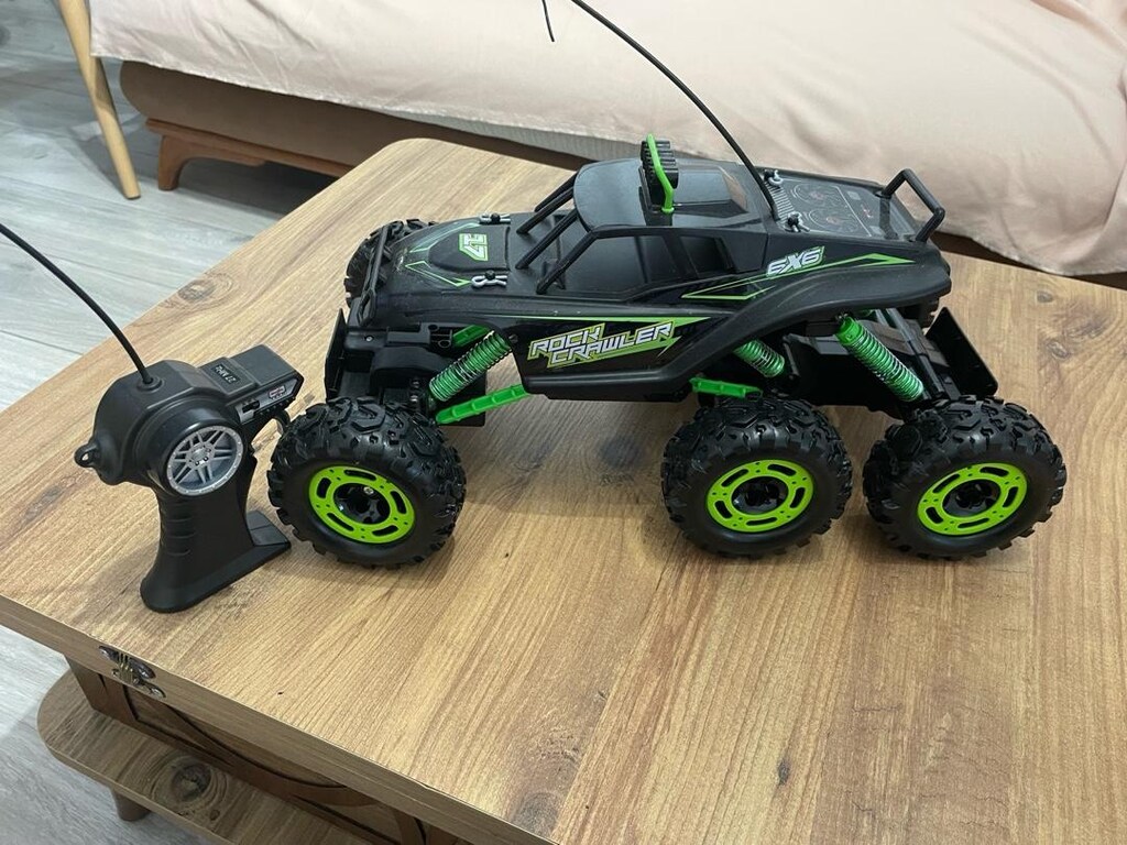 Maisto R/C Rock Crawler 6x6 Uzaktan Kumandalı Araç - Sıfır Kutuda - 2