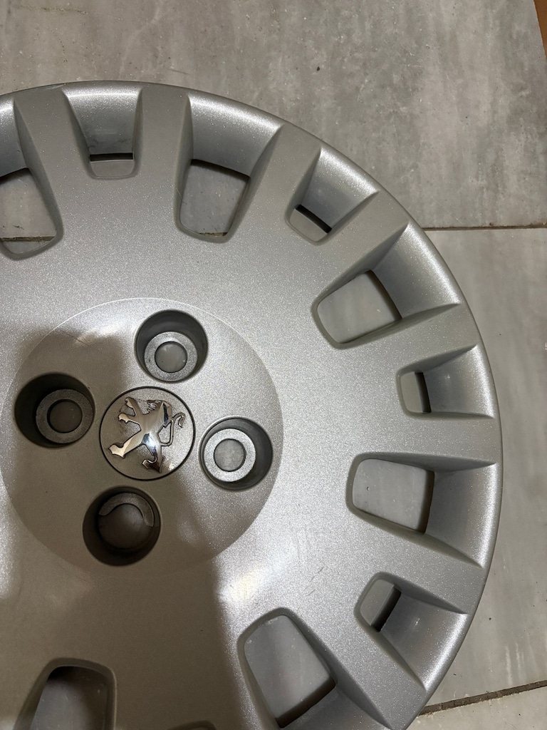 peugeot bipper jant kapağı 15 inç orjinal 1 adet fiyatıdır - 11