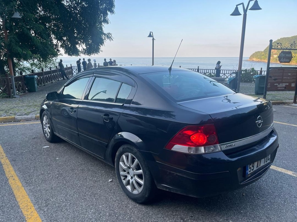 OPEL ASTRA 1,3 - 2