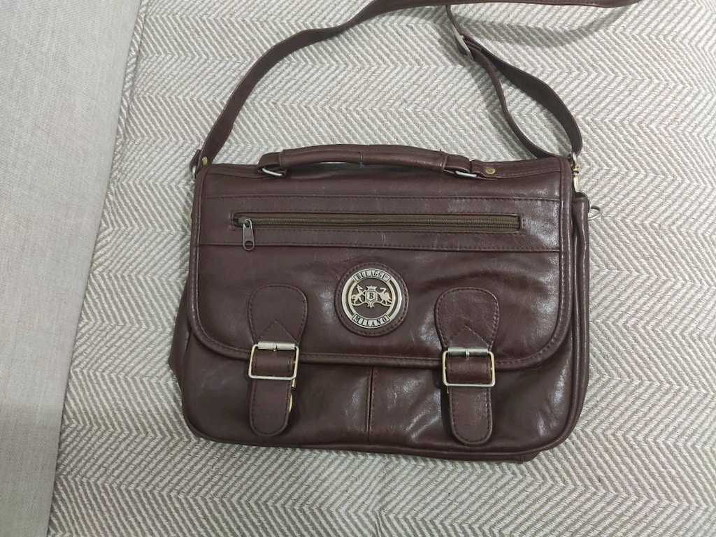 Bulaggi Milano Vintage Kahverengi Postacı / Evrak Omuz Çantası