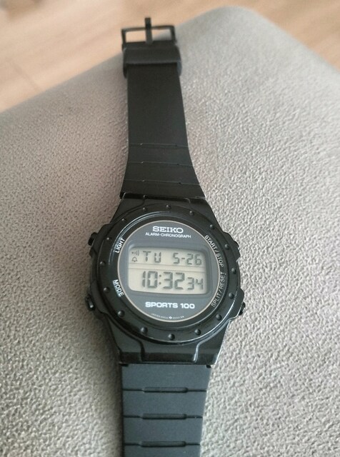 Seiko dijital saat