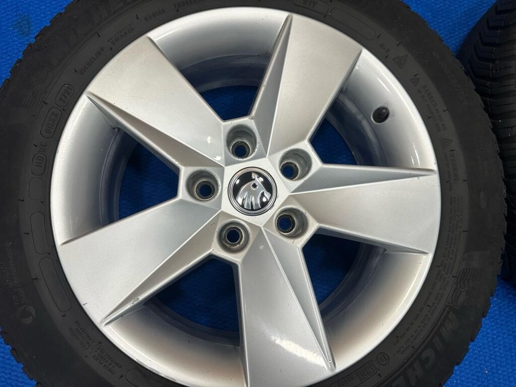 ORİJİNAL SKODA 16 JANT LASTİK LASTİKLER 4 MEVSİM MİCHELLİN 2021 TARİH - 17